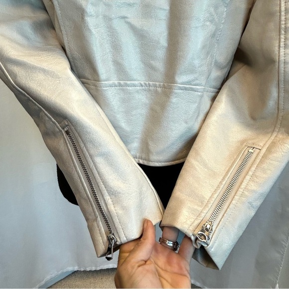 Dynamite Faux Leather Moto Biker Jacket Pleather Vegan “beige pumice stone” Sz M - Picture 9 of 15
